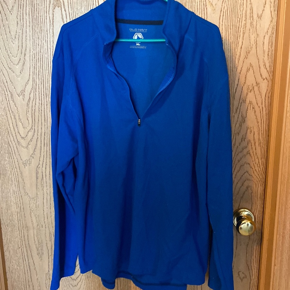 NWOT Old Navy XL pullover